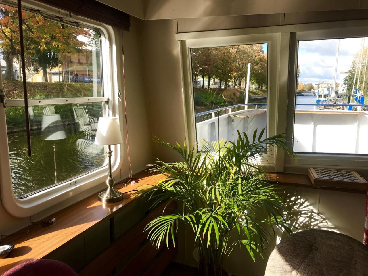 Selmas Hytt Och Salong Hostel Uppsala Luaran gambar