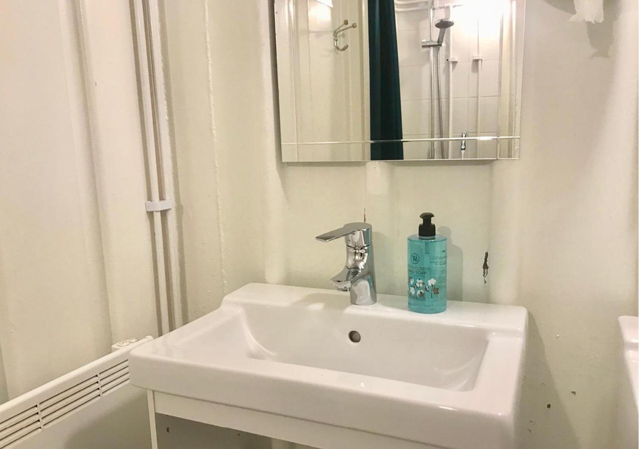 Selmas Hytt Och Salong Hostel Uppsala Luaran gambar
